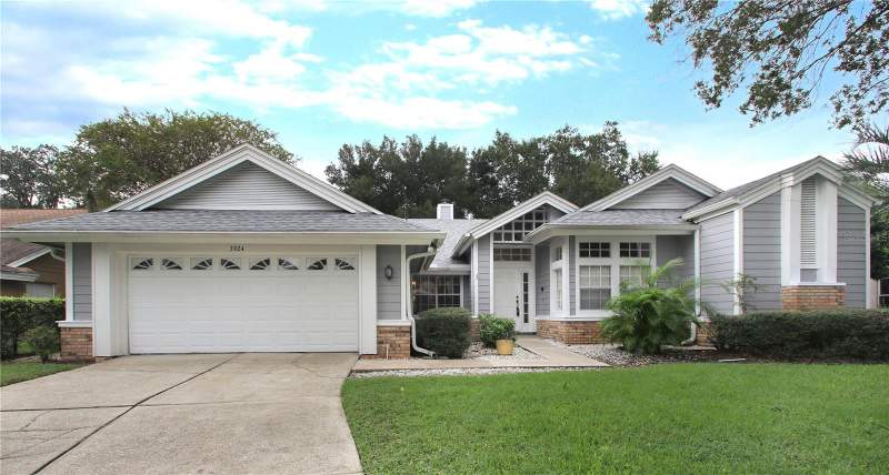 Estate Homes At Bradford Cove