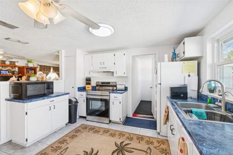 6503 Amundson Court, Tampa FL - photo 23 of 71