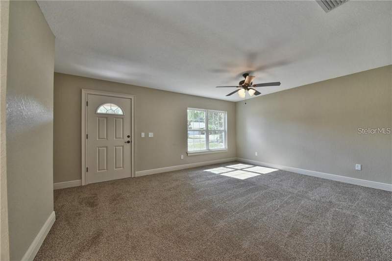 3 bedroom Single Family Residence at 16025 SW 27th Avenue Road, Marion Oaks Un 3, Ocala — photo 2