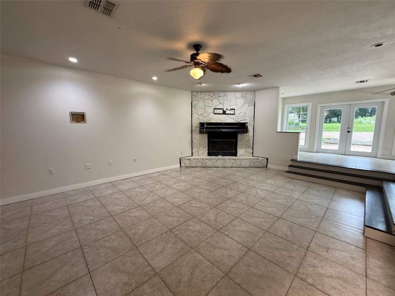 4 bedroom Single Family Residence at 36146 Browning Road, Dade City, Dade City — photo 3