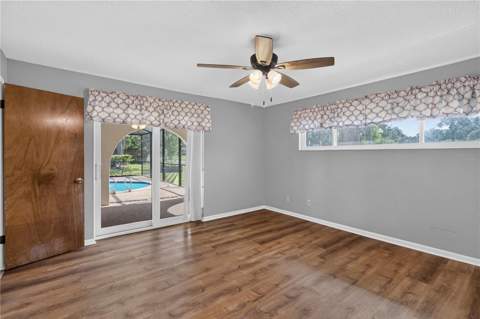 10 Linden Lane, Palm Harbor FL - photo 11 of 47