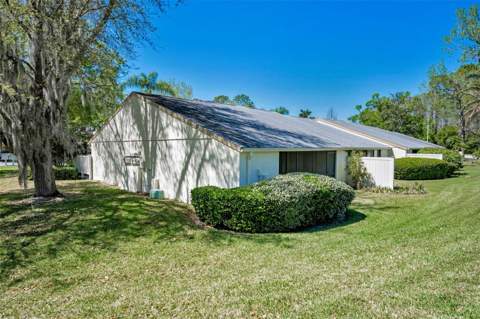 1333 Shady Pine Way #F, Tarpon Springs FL - photo 21 of 43