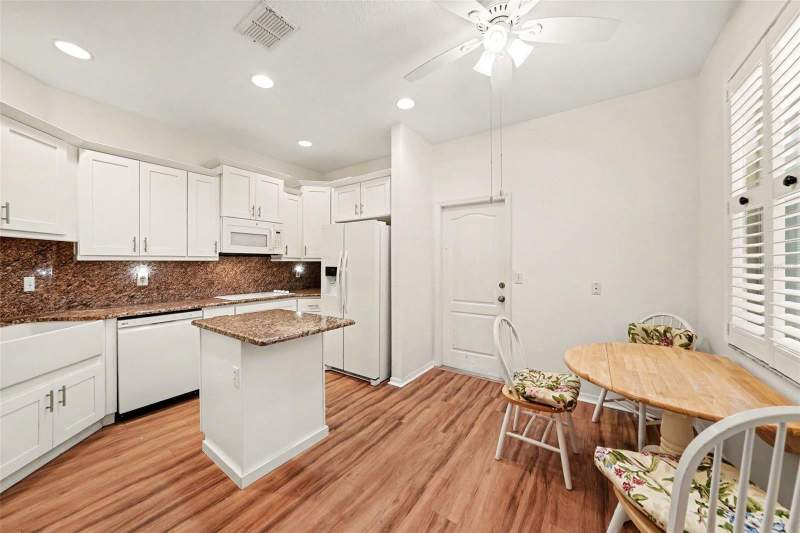 3 bedroom Townhouse at 1050 Starkey Road #2403, Willow Greens, Largo — photo 5
