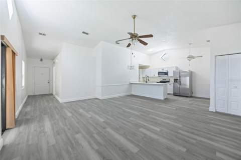 13427 Laraway Drive, Riverview FL - photo 19 of 44