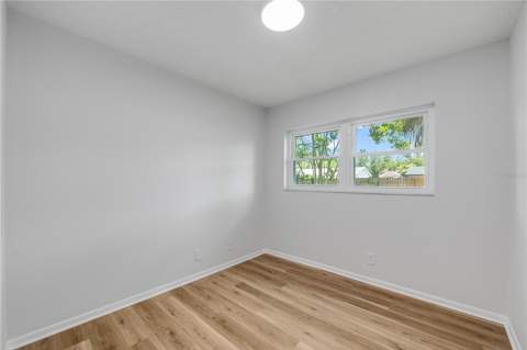 7402 Wishing Well Court, Tampa FL - photo 16 of 29