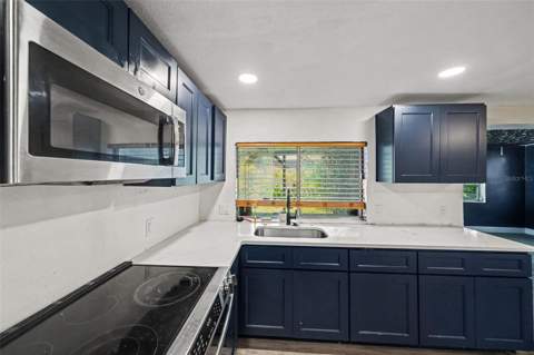 3640 Landale Drive, Holiday FL - photo 17 of 38