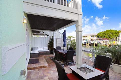 5012 Starfish Drive #B, St Petersburg FL - photo 16 of 53