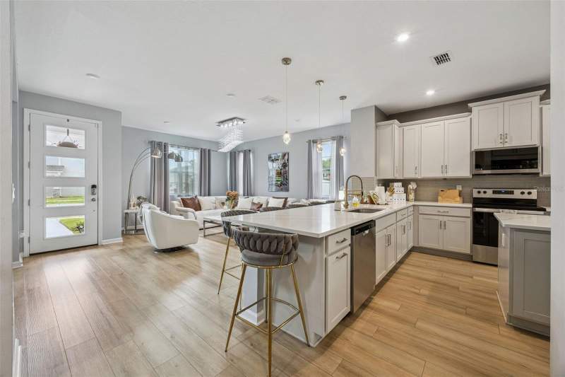 4 bedroom Single Family Residence at 11492 Sunsail Avenue, Starwood Ph N-1C, Orlando — photo 3