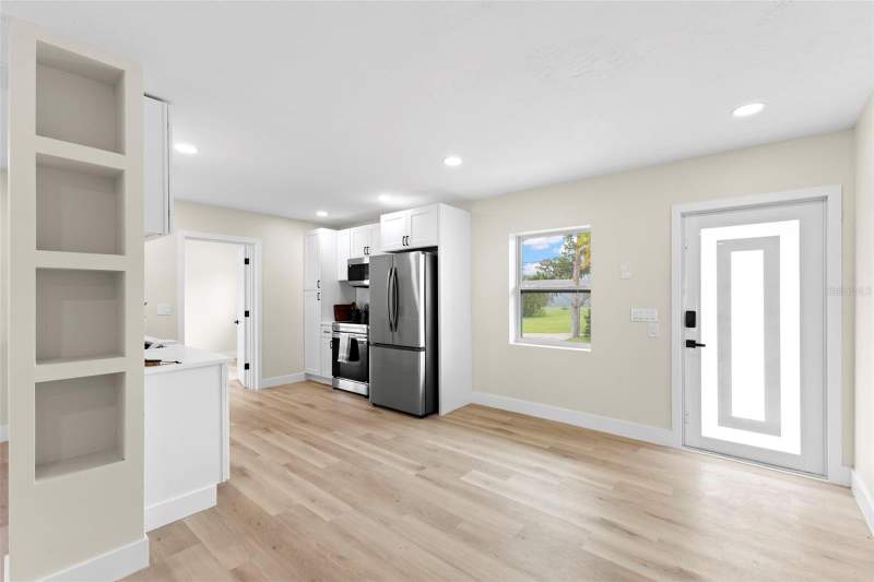 3 bedroom Single Family Residence at 4430 Carson Street, Shore Acres Butterfly Lake Rep, St Petersburg — photo 5