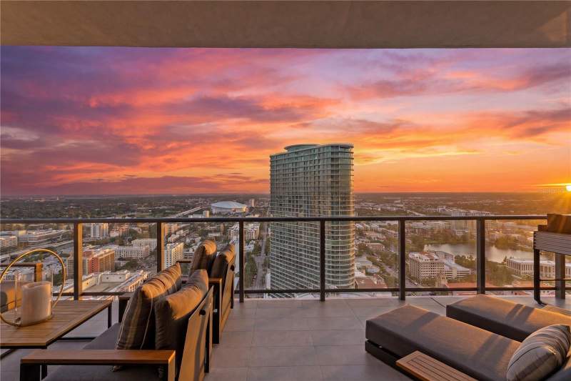 275 1ST AVENUE #3906 home for sale in Art House