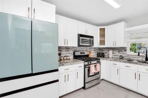5316 Jade Street, Kissimmee FL - photo 8 of 27