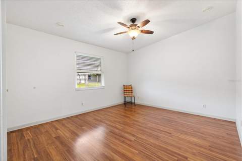 1534 Hillcrest Drive, Lady Lake FL - photo 15 of 34