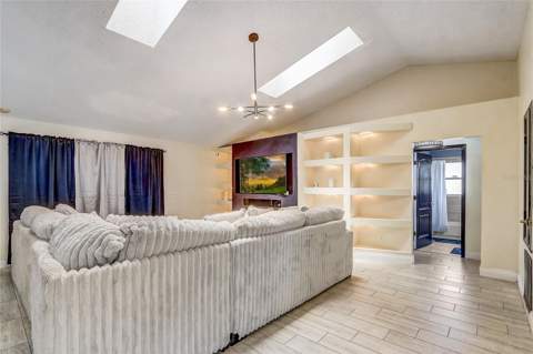2191 Alclobe Circle, Ocoee FL - photo 7 of 45