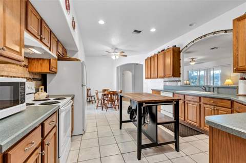 4958 Portsmouth Street, Tavares FL - photo 14 of 76
