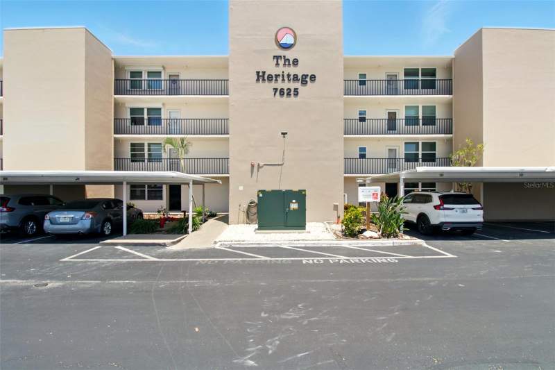 1 bedroom Condominium at 7625 Sun Island Drive #304, Bay Island Group 7, South Pasadena — photo 3
