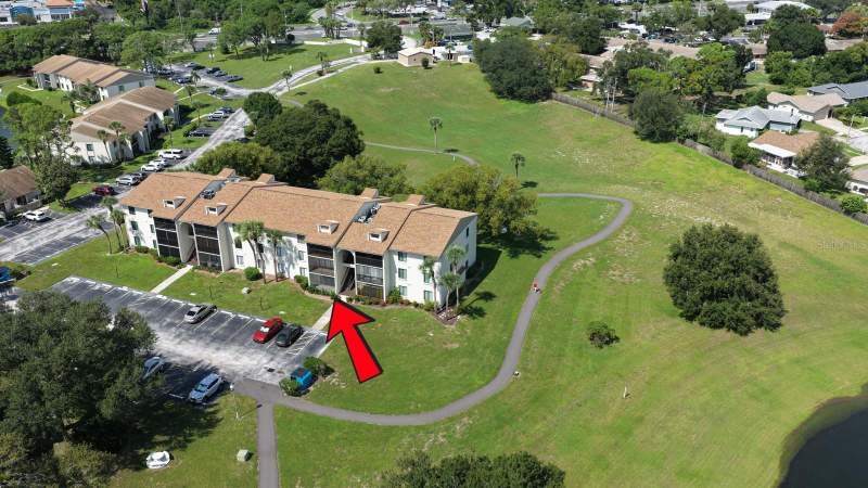 2 bedroom Condominium at 1871 Pine Ridge Way #E1, Pine Ridge At Palm Harbor, Palm Harbor — photo 2