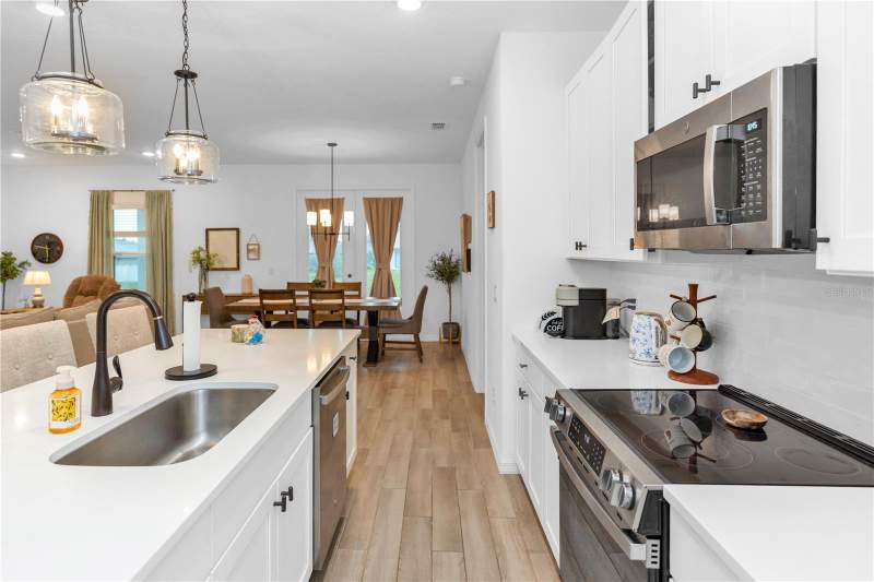 4 bedroom Single Family Residence at 1450 Arbor Hill Drive, Hampton Oaks, Deltona — photo 5