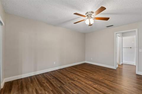 9237 Pebble Creek Drive, Tampa FL - photo 13 of 50