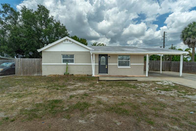 4 bedroom Single Family Residence at 6001 CRESTRIDGE ROAD, CRESTRIDGE SUB THIRD ADD, TAMPA — photo 1