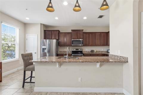 10546 Green Ivy Lane, Orlando FL - photo 17 of 51