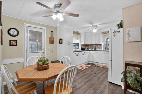 808 53rd Avenue #283, Bradenton FL - photo 16 of 33