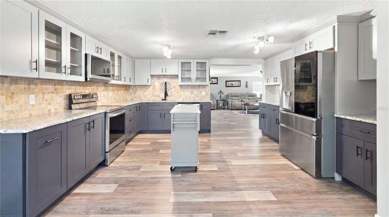 3 bedroom Single Family Residence at 14125 Plum Lane, Hudson, Hudson — photo 5