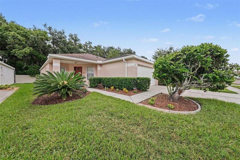 3 bedroom Single Family Residence at 26351 Whirlaway Terrace, Lexington Oaks Ph 01, Wesley Chapel — photo 2