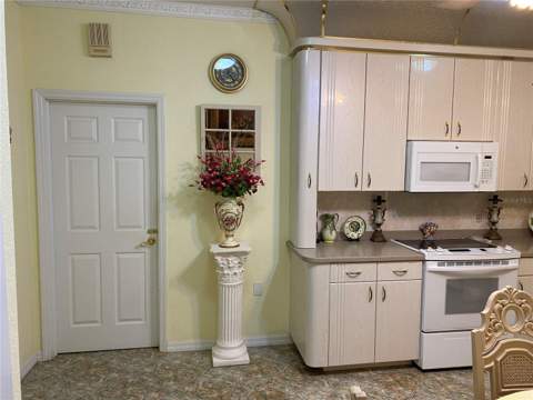 12209 Cotorro Avenue, North Port FL - photo 23 of 72