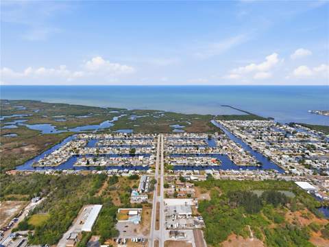 12821 4th Isle, Hudson FL - photo 10 of 78
