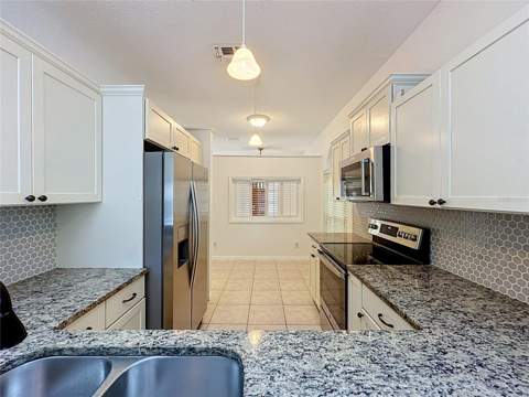 1047 Kelly Creek Circle, Oviedo FL - photo 13 of 59
