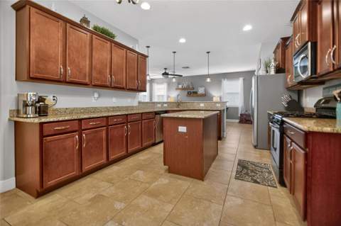 213 Victoria Trails Boulevard, Deland FL - photo 12 of 48