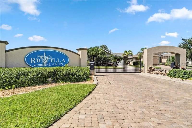 3 bedroom Single Family Residence at 24684 Rio Villa Lakes Circle, Rio Villa Lakes, Punta Gorda — photo 2