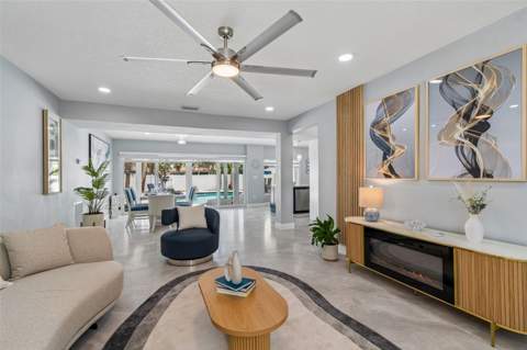 933 Eldorado Avenue, Clearwater Beach FL - photo 15 of 99