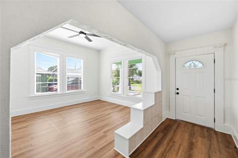 1404 E 26th Avenue, Tampa FL - photo 9 of 39