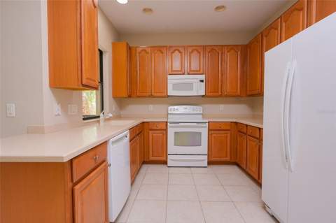 4015 Overture Circle #314, Bradenton FL - photo 23 of 57