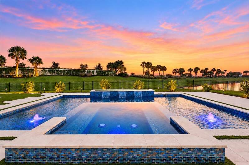 5 bedroom Single Family Residence at 4312 Springhouse Circle, Star Farms Ph V Subphases A-L, Lakewood Ranch — photo 2