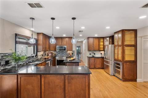 6033 Mountain Lake Drive, Lakeland FL - photo 13 of 71