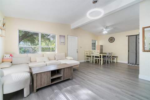 306 Fairmont Drive, Sanford FL - photo 12 of 28