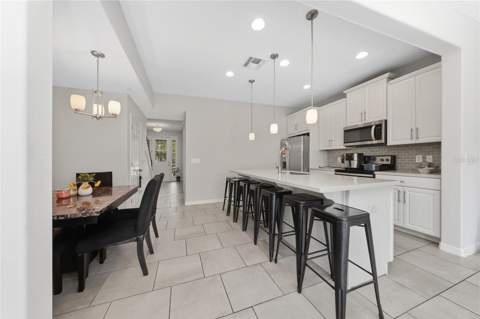8659 Vedder Lane, Orlando FL - photo 9 of 32