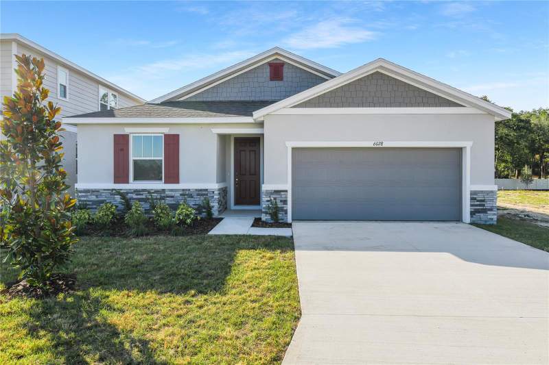 4 bedroom Single Family Residence at 6028 SW 64th Terrace, Seasons At Aurora Oaks, Ocala — photo 2