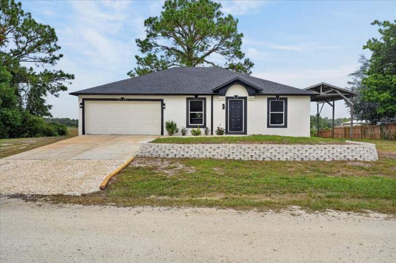 3 bedroom Single Family Residence at 8221 Normandy Drive, Highland Lakes, Weeki Wachee — photo 2