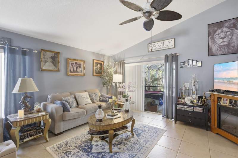 3 bedroom Single Family Residence at 2848 Doe Run Trail, Fawn Ridge Ph 01, Orange City — photo 4