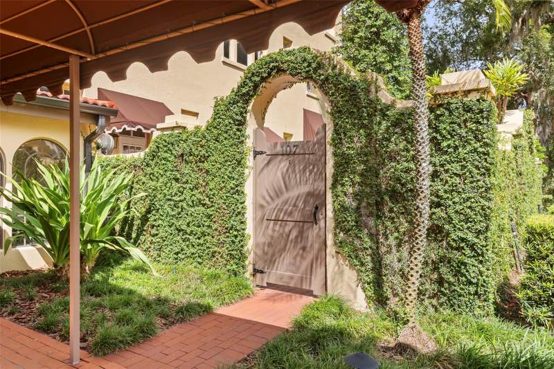 2 bedroom Condominium at 1602 Alabama Drive #107, Alabama Condo, Winter Park — photo 3