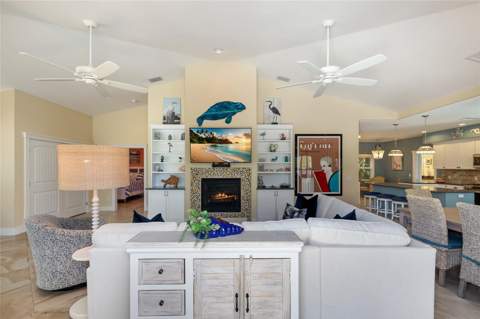 5701 Carissa Street, Holmes Beach FL - photo 10 of 57