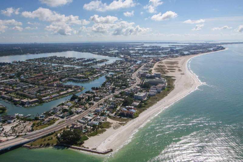 2 bedroom Condo - Hotel at 11605 Gulf Boulevard #506, Crystal Palms Bch Resort At Treasure Island Condo, Treasure Island — photo 3