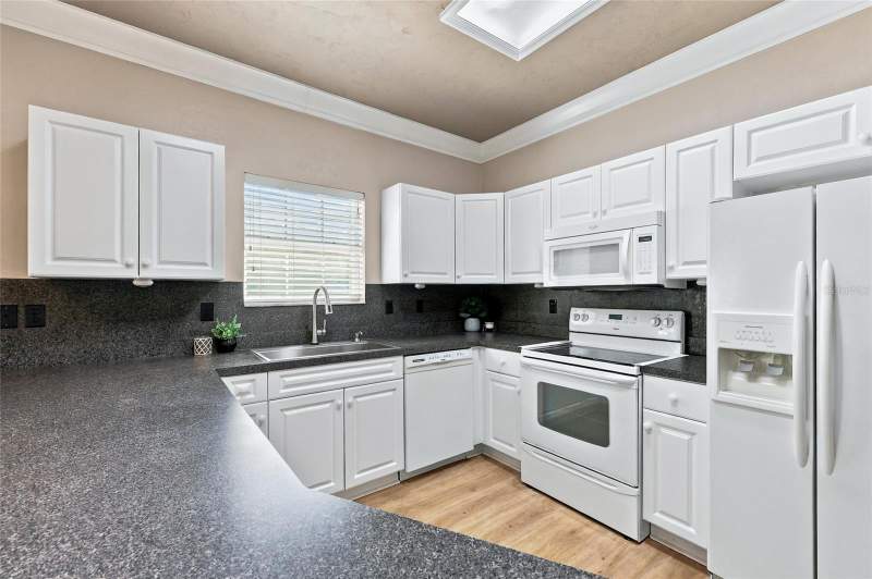 3 bedroom Single Family Residence at 4722 NW 80th Road, Blues Creek Unit 6H, Gainesville — photo 4