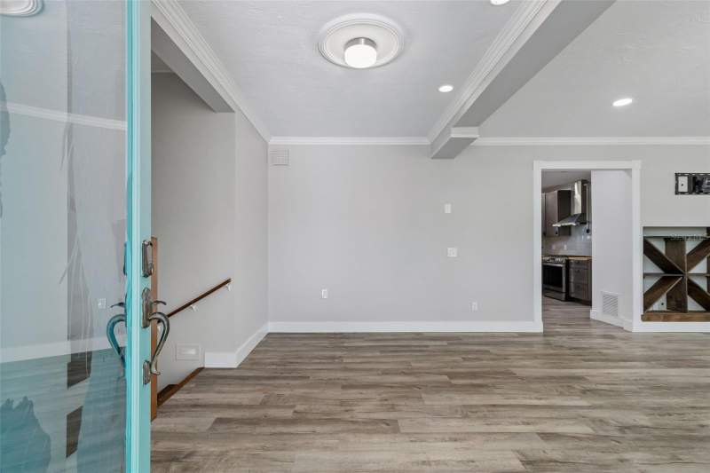 4 bedroom Single Family Residence at 904 Bayshore Drive, Fergusons Cedar Bluffs, Tarpon Springs — photo 3