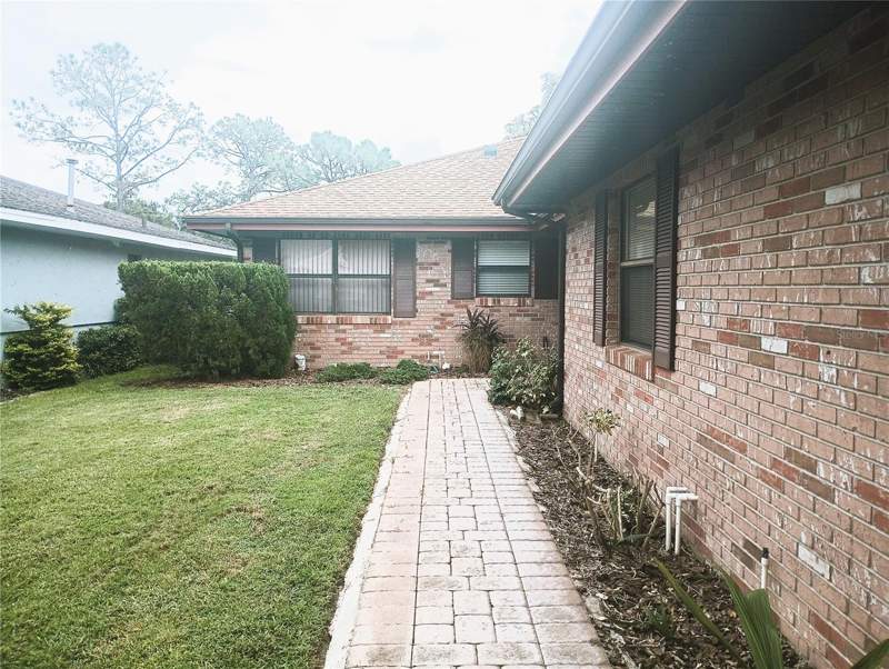 2 bedroom Single Family Residence at 575 Saint Andrews Road, Cypresswood Patio Homes, Winter Haven — photo 5