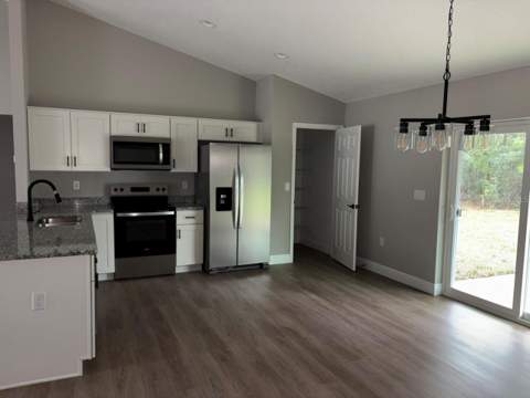 830 W Hemlock Drive, Dunnellon FL - photo 11 of 28