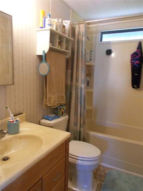 525 Sandpiper Drive, Venice FL - photo 18 of 24